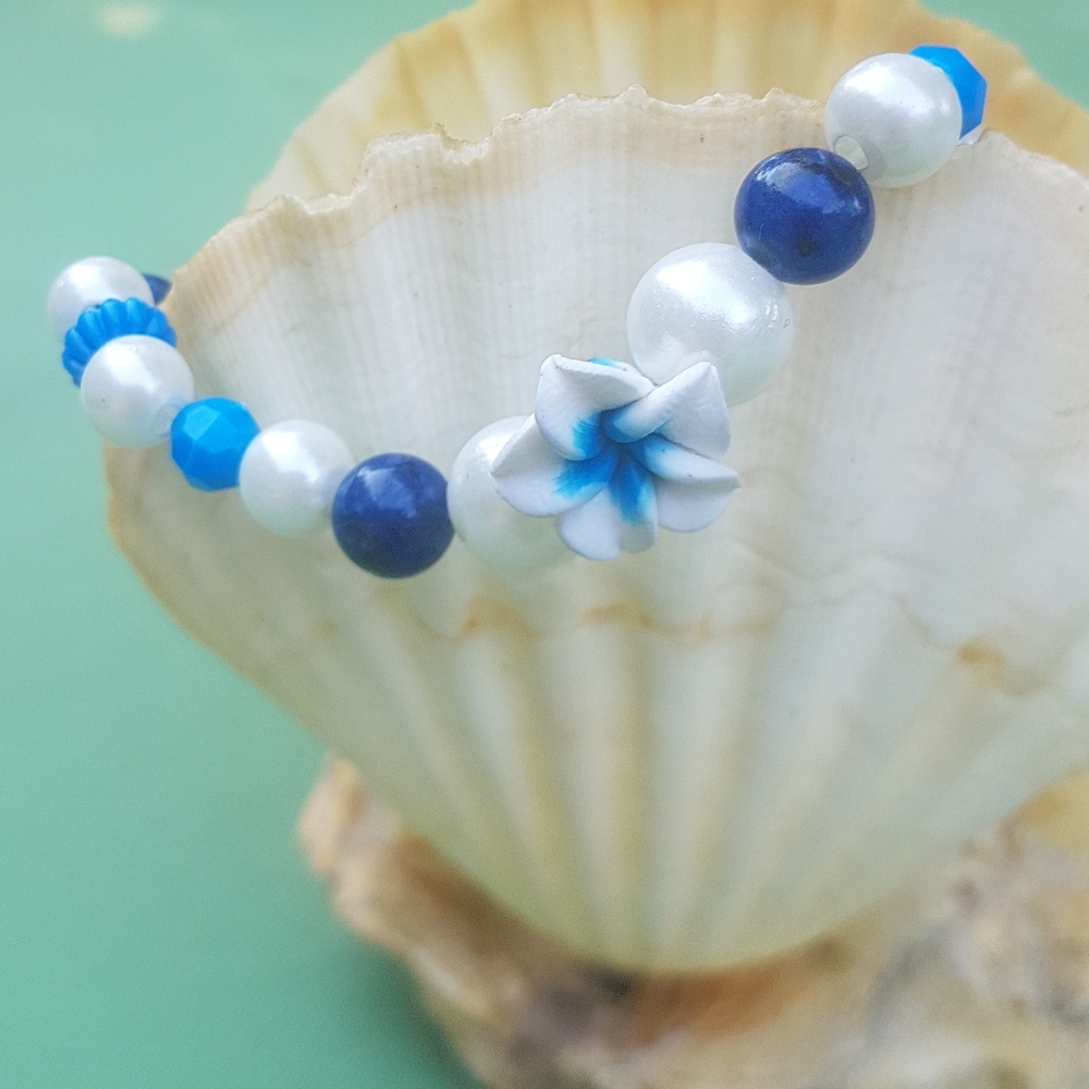 🌊 Blue Plumeria Pearl Bracelet